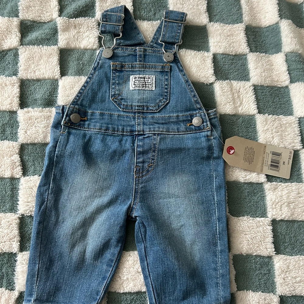 Baby Levi’s overalls 0-3 months